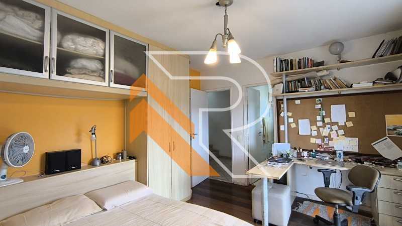 Casa de Condomínio para alugar com 5 quartos, 348m² - Foto 29
