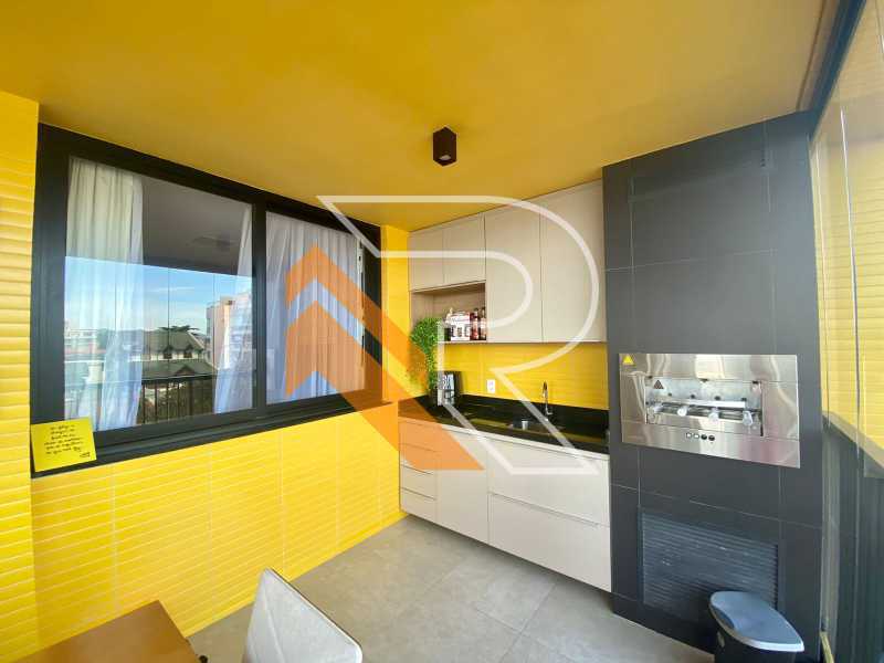 Apartamento à venda com 2 quartos, 89m² - Foto 3