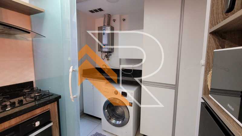 Cobertura à venda com 2 quartos, 77m² - Foto 16
