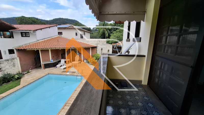Casa de Condomínio à venda e aluguel com 4 quartos, 302m² - Foto 15