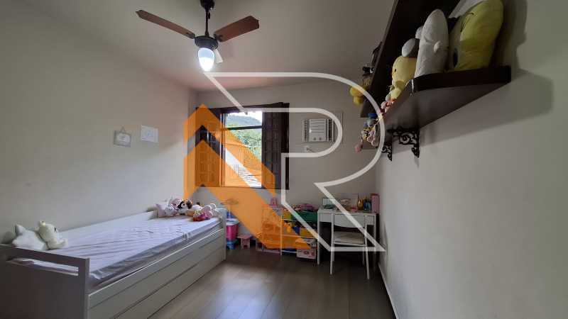 Casa de Condomínio à venda e aluguel com 4 quartos, 302m² - Foto 18