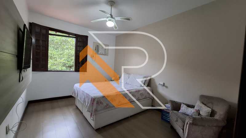 Casa de Condomínio à venda e aluguel com 4 quartos, 302m² - Foto 24