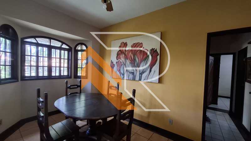 Casa à venda e aluguel com 3 quartos, 111m² - Foto 5