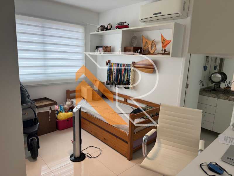 Apartamento à venda com 3 quartos, 126m² - Foto 7
