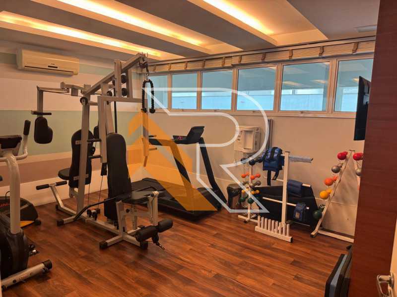 Apartamento à venda com 3 quartos, 126m² - Foto 14