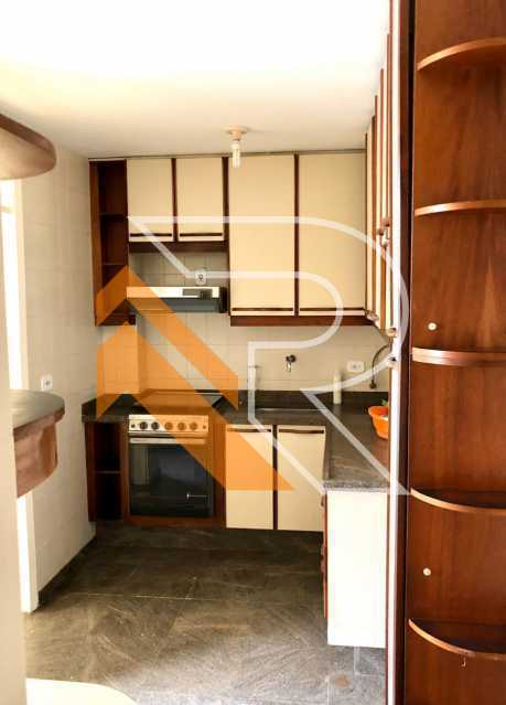 Apartamento à venda com 3 quartos, 115m² - Foto 23