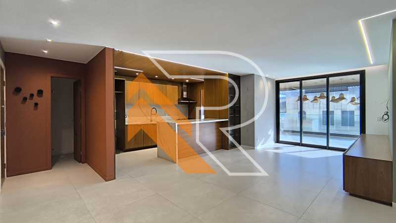 Apartamento à venda com 4 quartos, 139m² - Foto 3