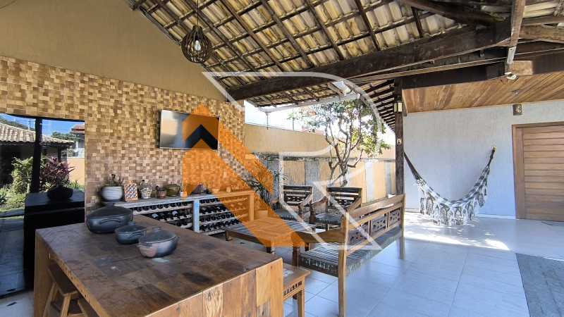 Casa à venda e aluguel com 4 quartos, 250m² - Foto 4