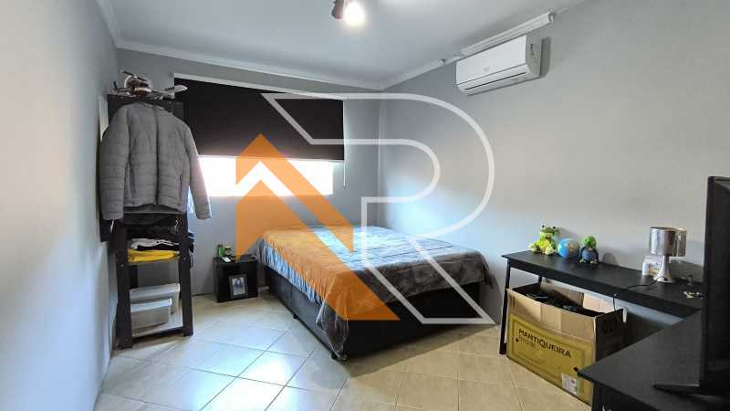 Casa à venda e aluguel com 4 quartos, 250m² - Foto 20