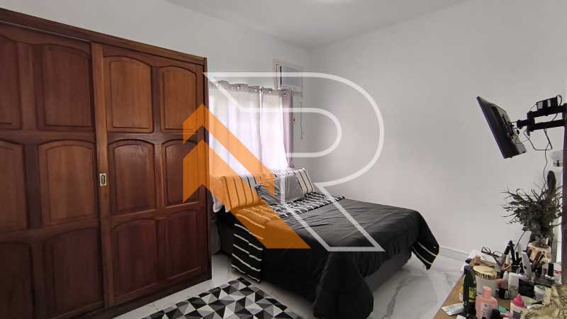 Casa à venda com 6 quartos, 274m² - Foto 5