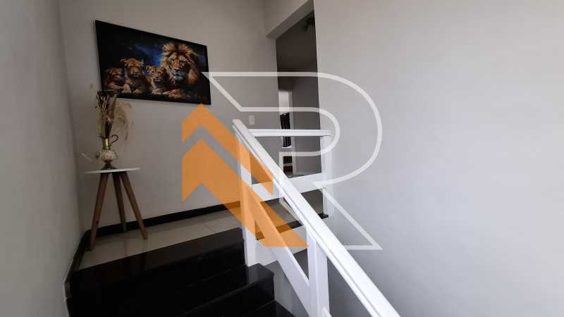 Casa à venda com 6 quartos, 274m² - Foto 14