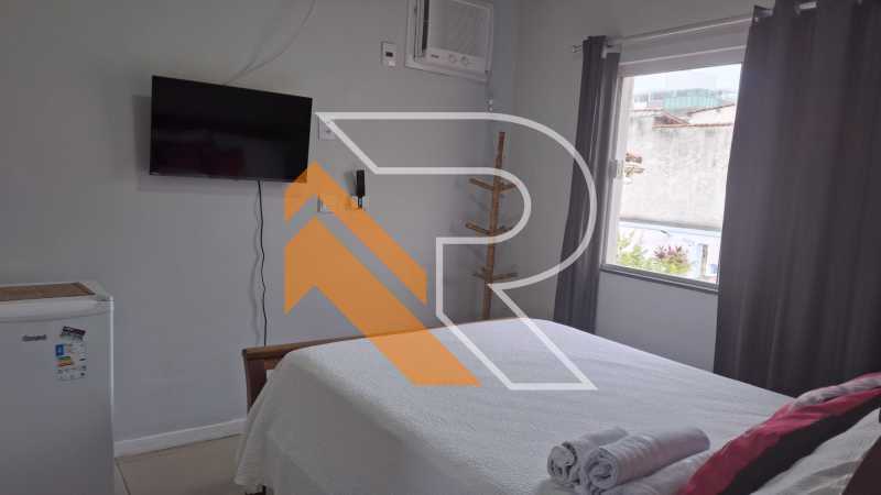 Casa à venda com 6 quartos, 274m² - Foto 15