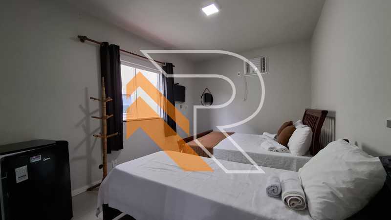 Casa à venda com 6 quartos, 274m² - Foto 17