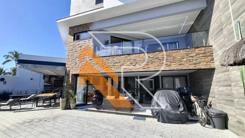 Casa, 3 quartos, 209 m² - Foto 2
