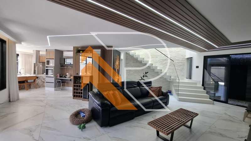 Casa, 3 quartos, 209 m² - Foto 12