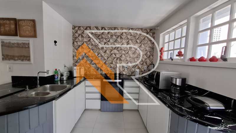 Casa, 4 quartos, 220 m² - Foto 15