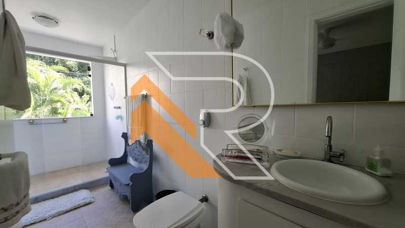 Casa, 4 quartos, 220 m² - Foto 28