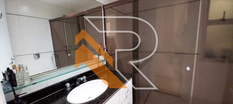 Apartamento à venda com 2 quartos, 128m² - Foto 12