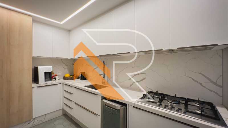 Apartamento à venda com 4 quartos, 140m² - Foto 14