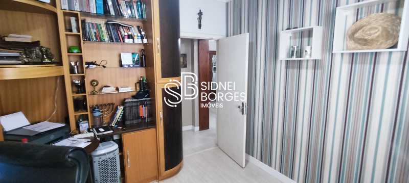 Apartamento à venda com 4 quartos, 105m² - Foto 17