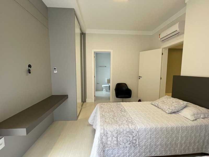 Apartamento à venda com 4 quartos, 182m² - Foto 13