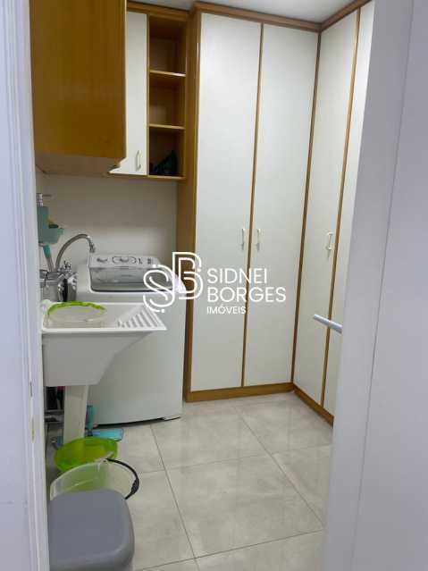 Apartamento à venda com 3 quartos, 168m² - Foto 12