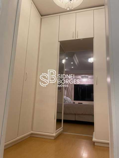 Apartamento à venda com 3 quartos, 168m² - Foto 23