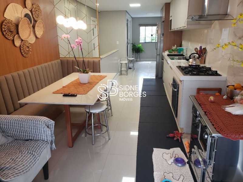 Casa à venda com 4 quartos, 350m² - Foto 1