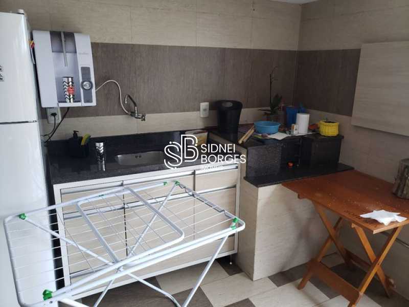 Casa à venda com 4 quartos, 350m² - Foto 15