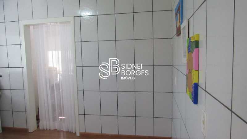 Casa à venda com 3 quartos, 220 - Foto 13