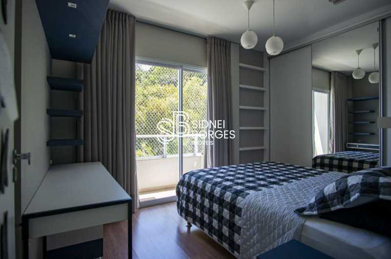 Apartamento à venda com 4 quartos, 220m² - Foto 12