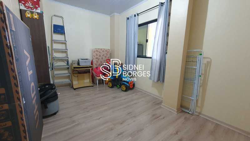 Casa à venda com 4 quartos, 250m² - Foto 17