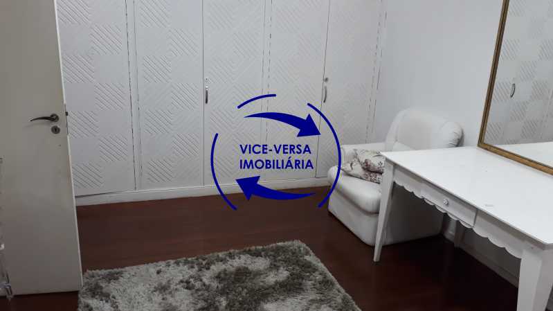 Casa à venda com 1 quarto, 800m² - Foto 18