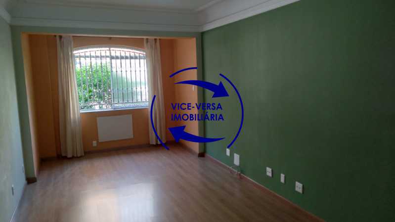 Apartamento à venda com 3 quartos, 114m² - Foto 8