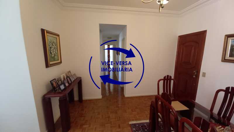 Apartamento à venda com 3 quartos, 124m² - Foto 10