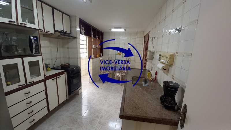 Apartamento à venda com 3 quartos, 124m² - Foto 23