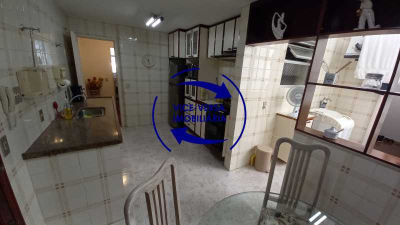 Apartamento à venda com 3 quartos, 124m² - Foto 25