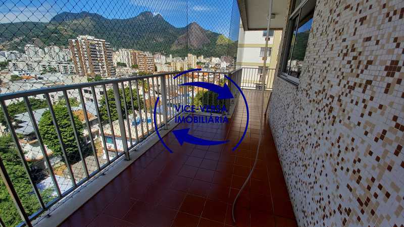 Apartamento à venda com 3 quartos, 124m² - Foto 5