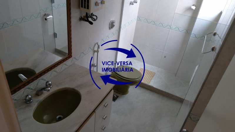 Apartamento à venda com 3 quartos, 110m² - Foto 17