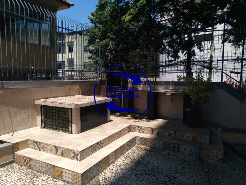 Apartamento à venda com 2 quartos, 68m² - Foto 20