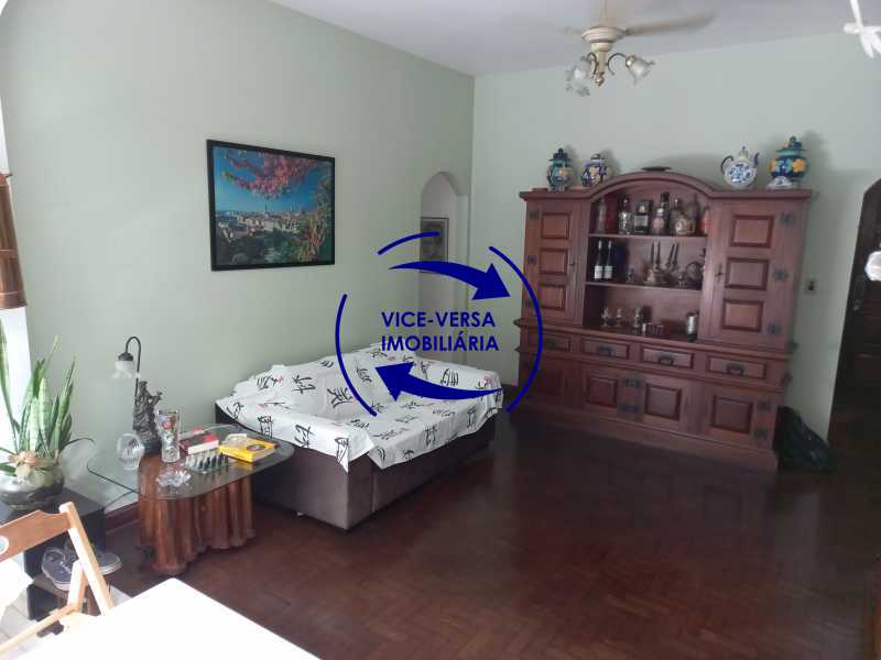 Apartamento à venda com 3 quartos, 97m² - Foto 8