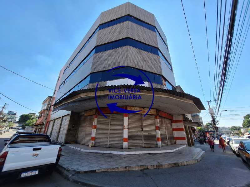 Prédio Inteiro à venda, 800m² - Foto 1