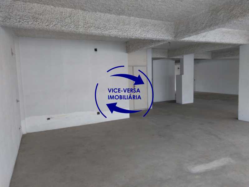 Prédio Inteiro à venda, 1026m² - Foto 19