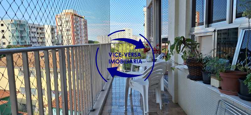 Apartamento à venda com 3 quartos, 138m² - Foto 9