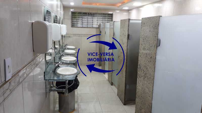 Prédio Inteiro à venda com 1 quarto, 800m² - Foto 25