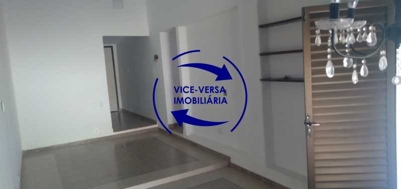 Casa de Condomínio à venda com 2 quartos, 100m² - Foto 8