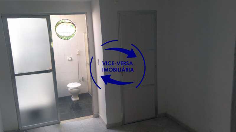 Casa de Condomínio à venda com 2 quartos, 100m² - Foto 13