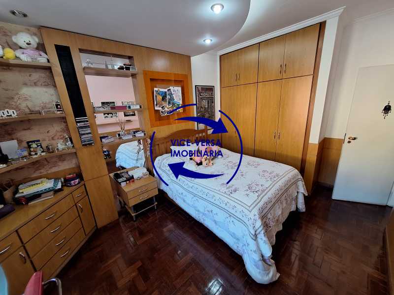 Apartamento à venda com 4 quartos, 153m² - Foto 15