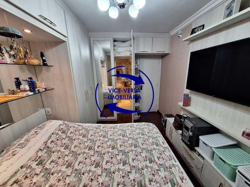 Apartamento à venda com 4 quartos, 153m² - Foto 3