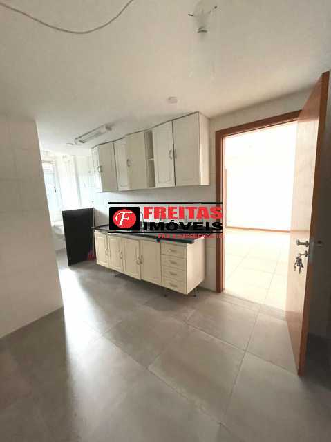 Apartamento à venda com 2 quartos, 90m² - Foto 12